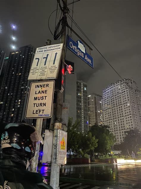 Ingat mga Riders. Rider putol paa, sumabit sa jeep..